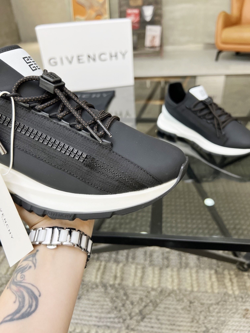 Givenchy Sneakers